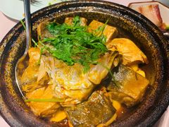 石锅臭鳜鱼-披云徽宴(石景山店)