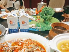 -呷湘厨·鱼汤捞饭·剁椒鱼头·辣椒炒肉(国家会展中心店)