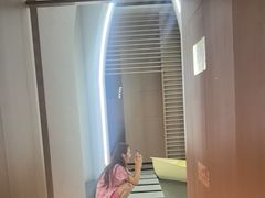 -涨巢·潮玩水疗局