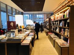 -茑屋书店(天目里店)