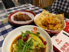 -雪熊哈尔滨烧烤·精酿啤酒·砂锅(中央胜境店)