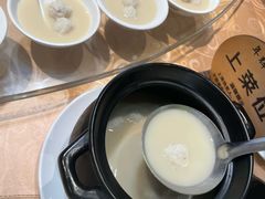 -年辉渔村