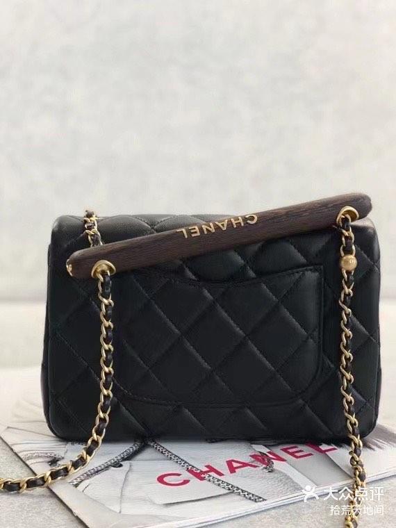 chanel 香奈儿 秀款限量木手柄菱格纹小羊皮cf 链条包-大众点评