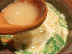 -良米山·云南野生菌过桥米线(上海首店)