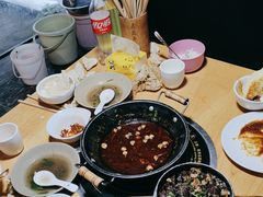 -大众跷脚牛肉馆·非遗传承单位(峨眉山店)
