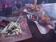 -UP嘻哈酒吧(粉巢店)