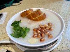 荔湾艇仔粥-点都德(长泰广场店)