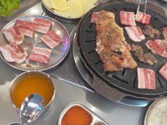 -玄希浪漫厨房·韩料烤肉(湖滨银泰in77店)