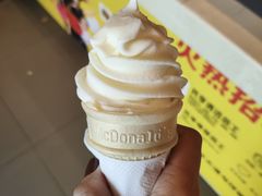 -麦当劳(得来速店)