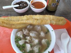 -张阿三馄饨店