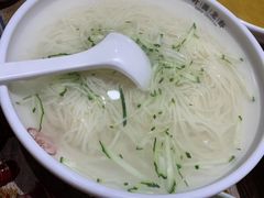 清汤面-叶派龙虾•招牌香辣蟹·海鲜(中海国际店)