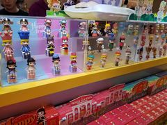 -泡泡玛特POPMART(龙湖杭州滨江天街店)