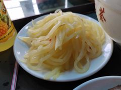 -陇上全荟兰州传统牛肉面(延吉路店)