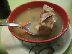 例汤-胜利茶餐室