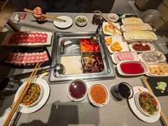 -海底捞火锅(金山百联店)