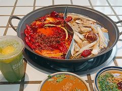 -贰回巷火锅馆(钟楼店)