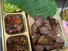 -小两口锦州烧烤·脆皮油边(依云北郡店)