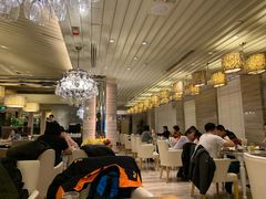 大堂-北京王府井希尔顿酒店·万斯阁西餐厅