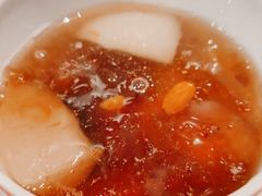 养颜雪梨炖桃胶-兴蜀府·臻味江景餐厅(正大广场店)