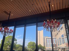 -上海虹桥西郊假日酒店