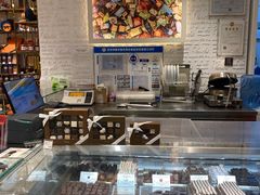 -VENCHI 闻绮(北京国贸商城店)