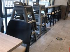 -康师傅私房牛肉面(马泉营奥莱店)