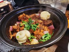 -破瓦寒窑·地摊烤羊排