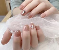 -EAST日式美甲美睫沙龙