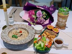 -露露家咖啡店