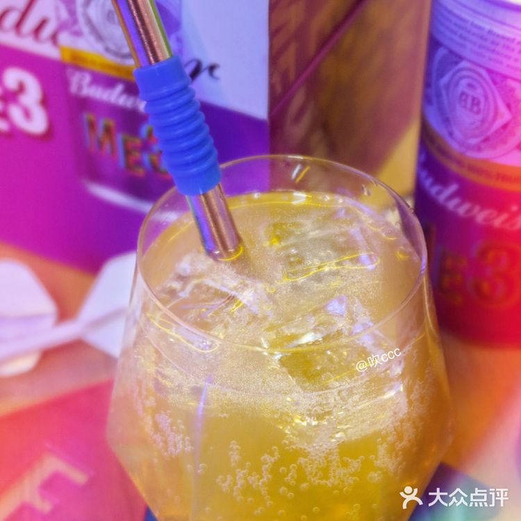 用吸管喝啤酒❓什么味道竟然你说了算‼️