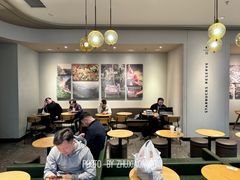 -星巴克臻选(周浦万达店)