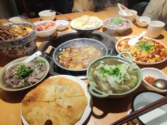 -大众跷脚牛肉馆·非遗传承单位(峨眉山店)