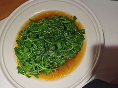 -荷塘秋月·本帮江浙菜(国权路店)