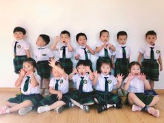 -MuaKids Garden