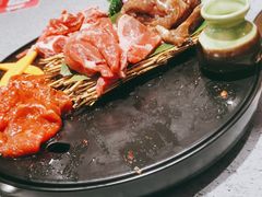 -金迈圆烤肉餐厅(维多利店)