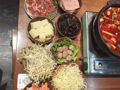 -黔有有贵州酸汤夺夺粉火锅(五味十字店)