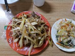 -明记汤揪片子炒面(红山市场特色美食街店)