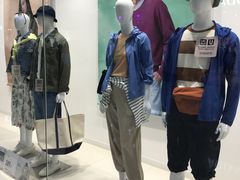 -优衣库(郑州二七万达广场店)