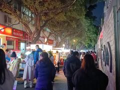 -玉林生活广场