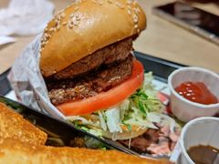 -The Habit Burger Grill 哈比特汉堡(复兴soho店)