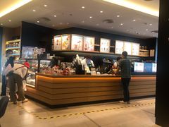 -星巴克臻选(华堂·新辰汇店)