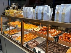 -Dough&Joe团憩(瑞虹天地月亮湾店)