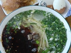 -穆芳阁兰州纯汤牛肉面(西安总店)