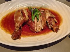 豉油东坡半边鸡-桂满陇·蟹黄小笼汤包(清河万象店)