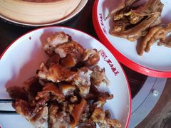-老鼎万春卤菜(五代传承创始老店)
