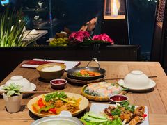 -Cau Go Vietnamese Cuisine