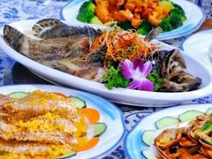 -范饭椰林川湘味海鲜·椰子鸡(三亚湾椰梦长廊店)