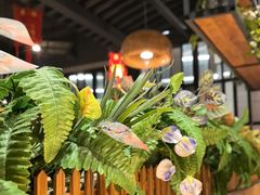 -小三峡食府(西五路店)
