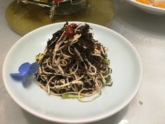 -艳阳天民俗村(公园路店)