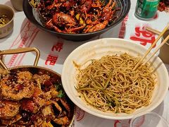 -肥肥虾庄·金牌油焖大虾(汉口城市广场店)